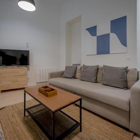 Supercool Apto En El Corazon De Malasana 7Pax Madrid Ngoại thất bức ảnh