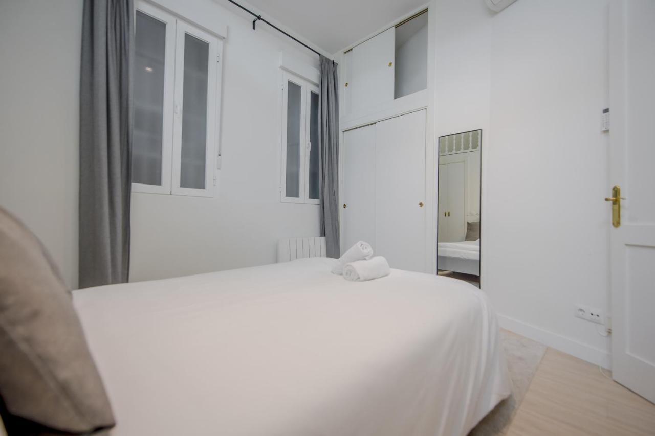 Supercool Apto En El Corazon De Malasana 7Pax Madrid Ngoại thất bức ảnh