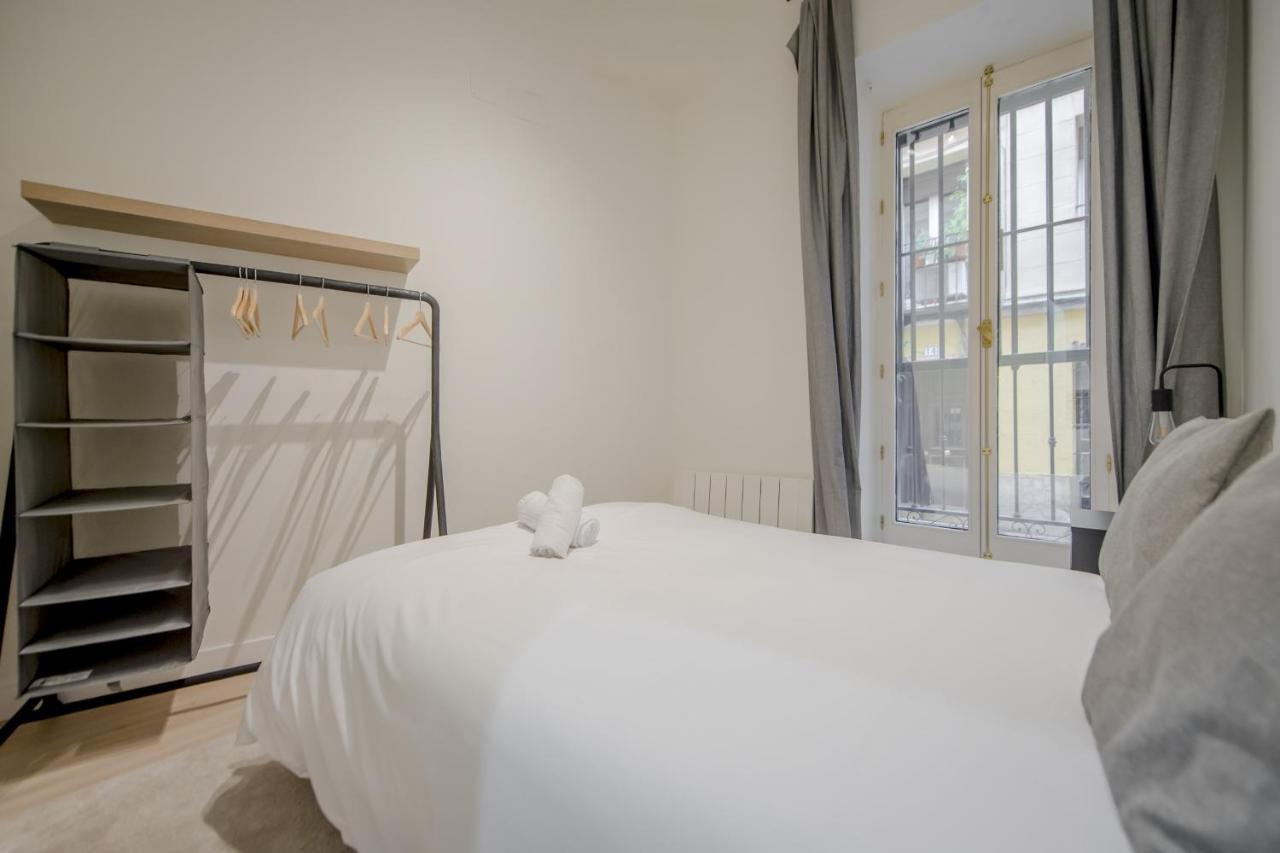 Supercool Apto En El Corazon De Malasana 7Pax Madrid Ngoại thất bức ảnh